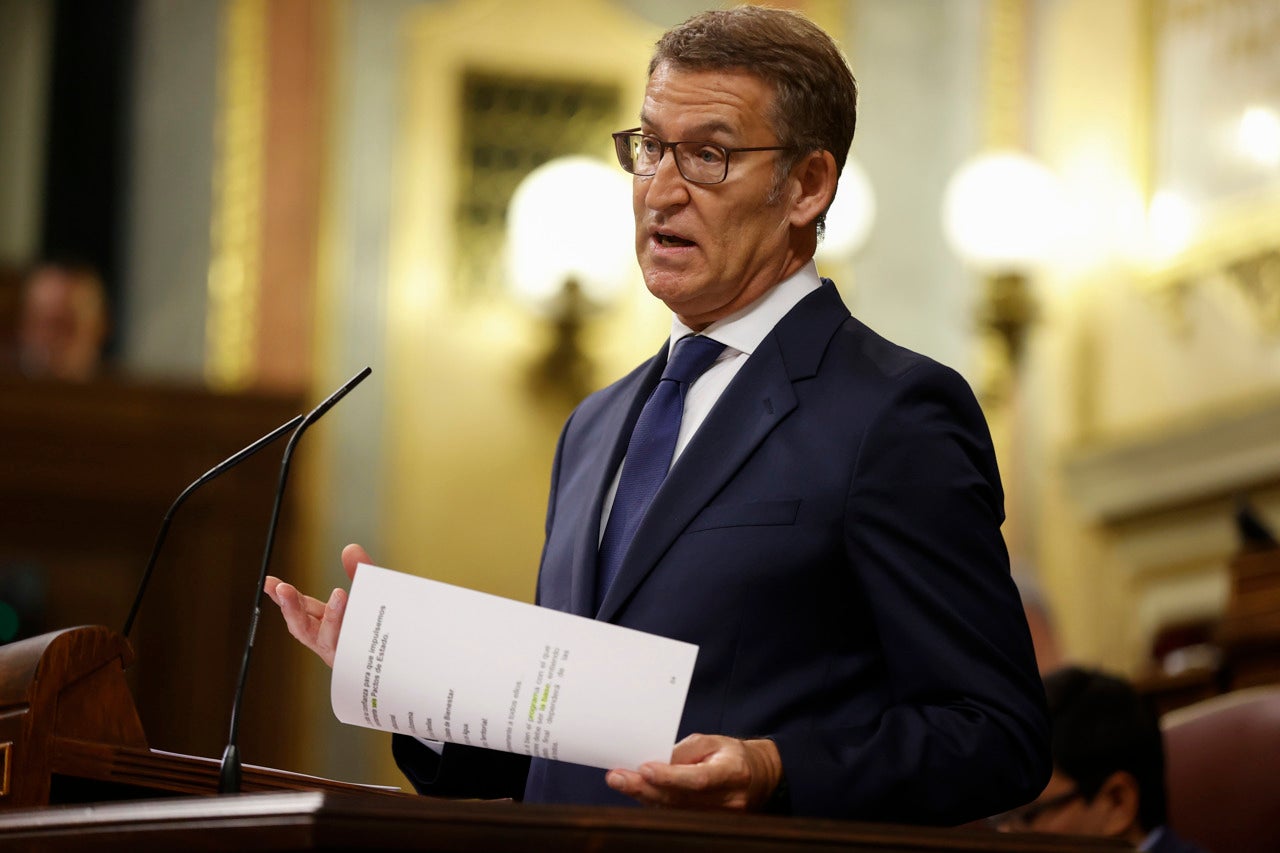 Feijóo: "Sé que España es diversa, pero estoy harto de etiquetas de buen y mal español, de buen y mal gallego, de buen y mal catalán" Feijóo: "Sé que España es diversa, pero estoy harto de etiquetas de buen y mal español, de buen y mal gallego, de buen y mal catalán"