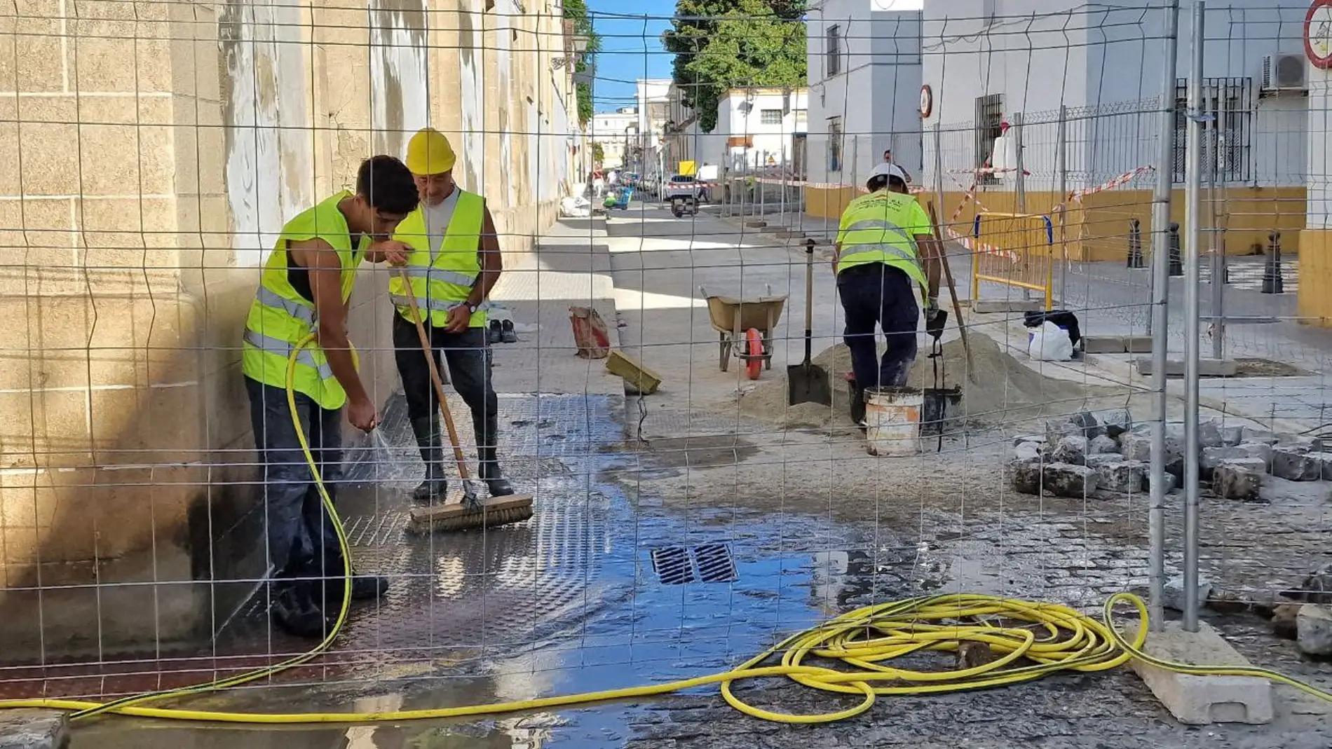 Los trabajos continúan desarrollándose en las calles programadas de El Puerto de Santa María