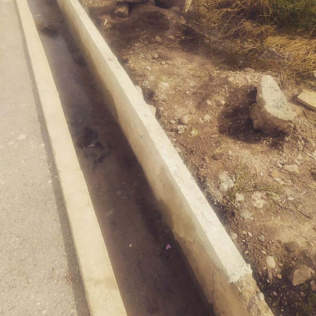 El Ayuntamiento de Benavites repara acequias de su término municipal El Ayuntamiento de Benavites repara acequias de su término municipal