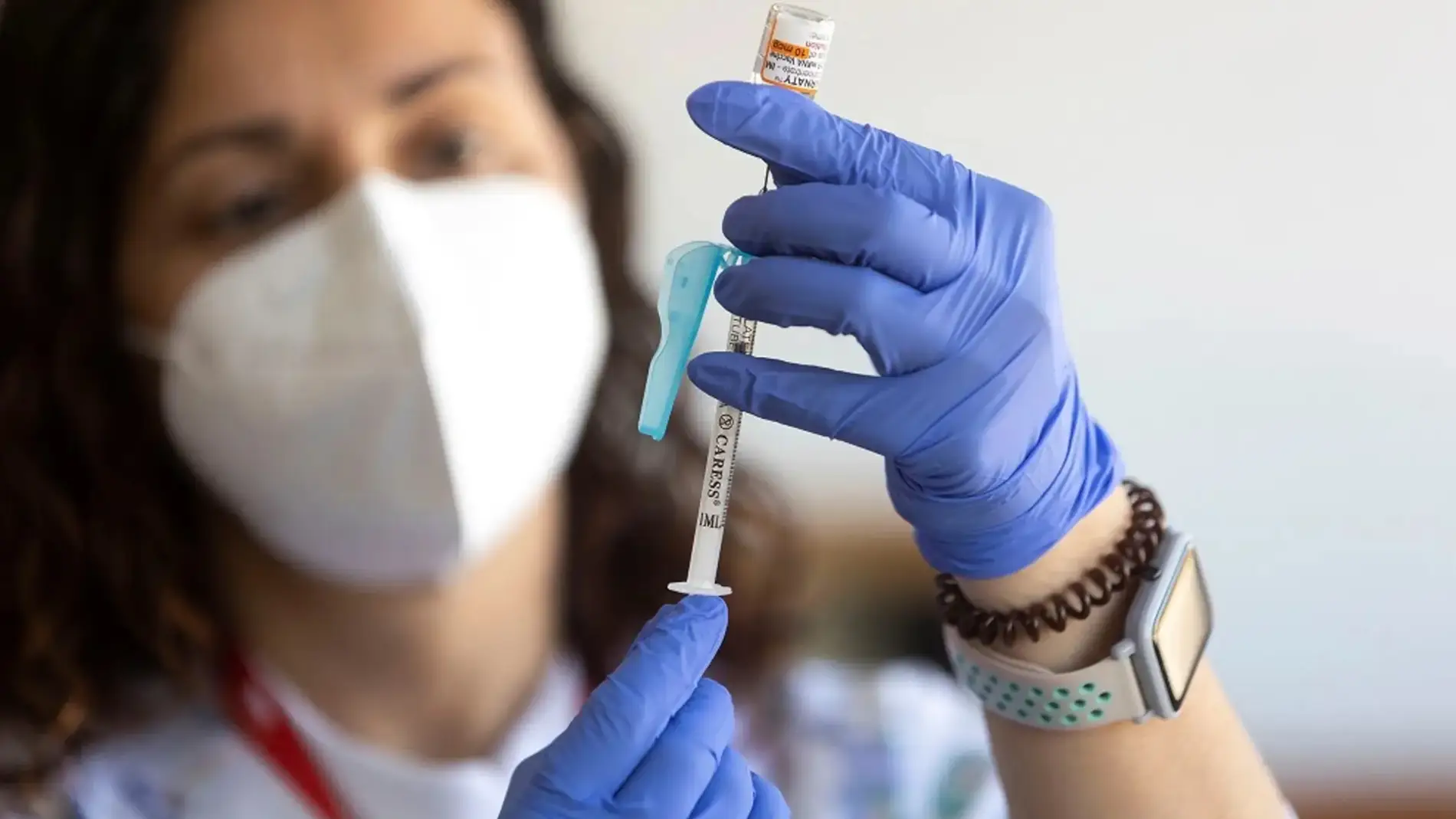 La vacunació contra la grip i la Covid ja ha començat a Catalunya