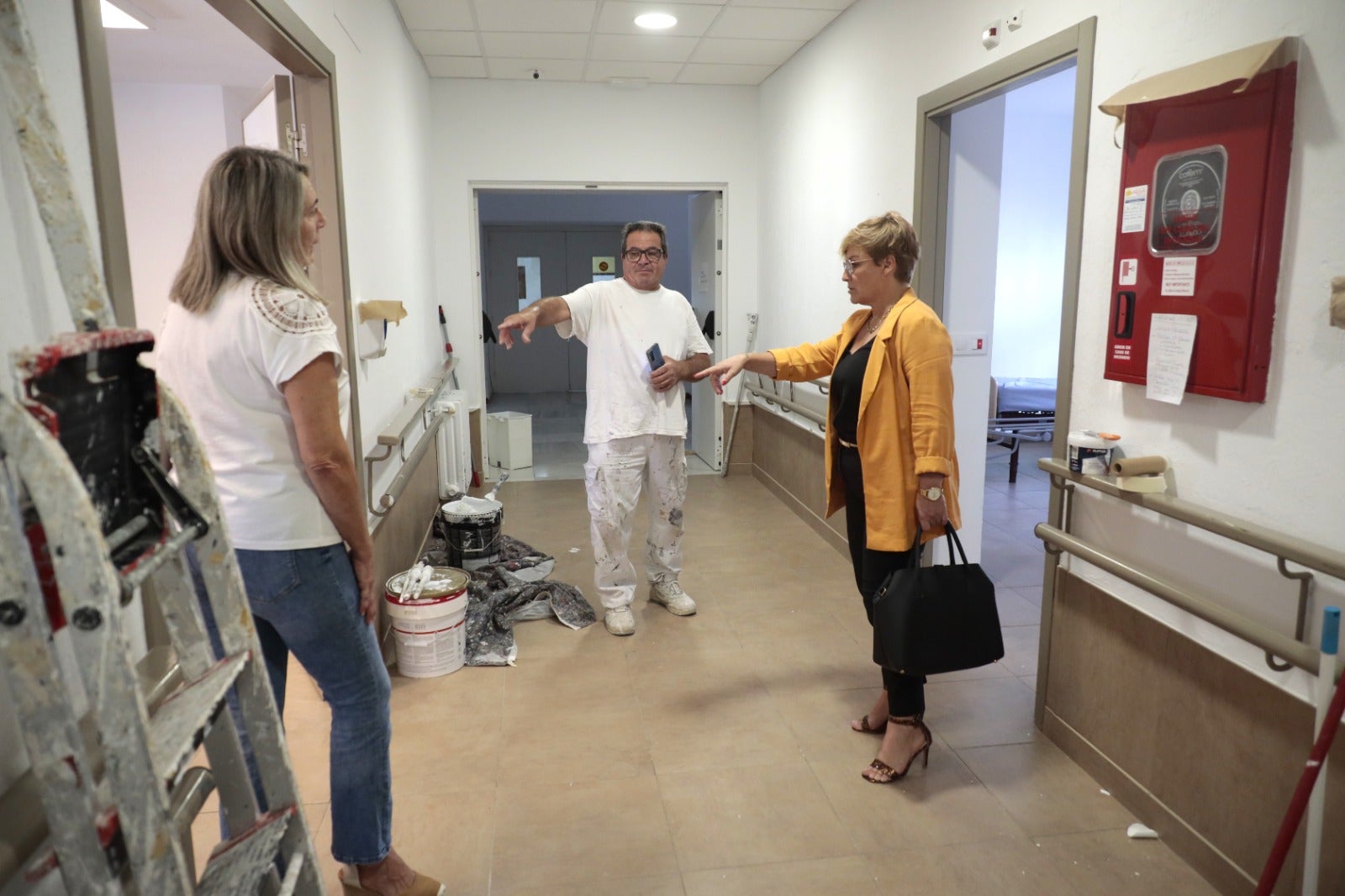 El Ayuntamiento de Rota realiza trabajos de mantenimiento y pintado en la Residencia de Ancianos El Ayuntamiento de Rota realiza trabajos de mantenimiento y pintado en la Residencia de Ancianos