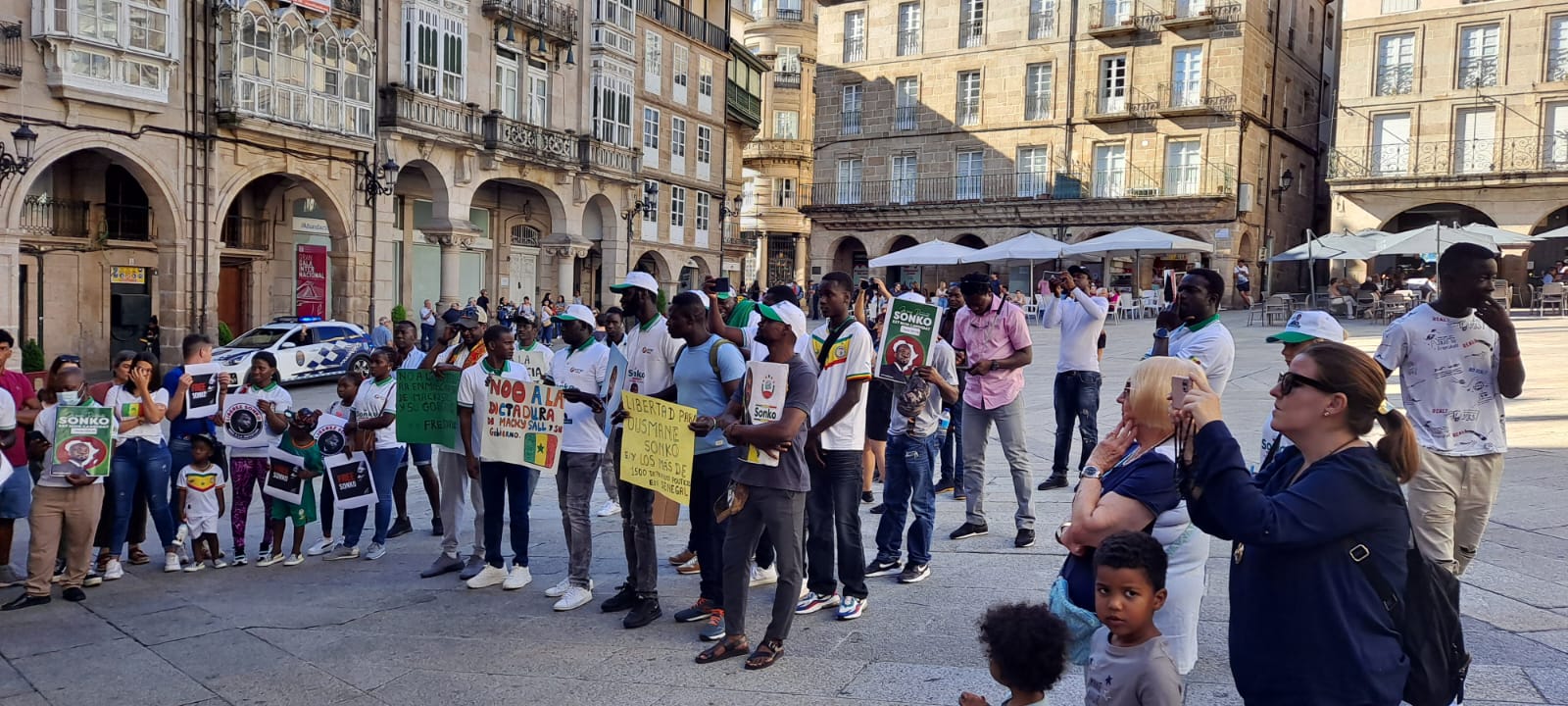 O Psoe de Ourense amosa o seu "total" apoio á comunidade senegalesa O Psoe de Ourense amosa o seu "total" apoio á comunidade senegalesa