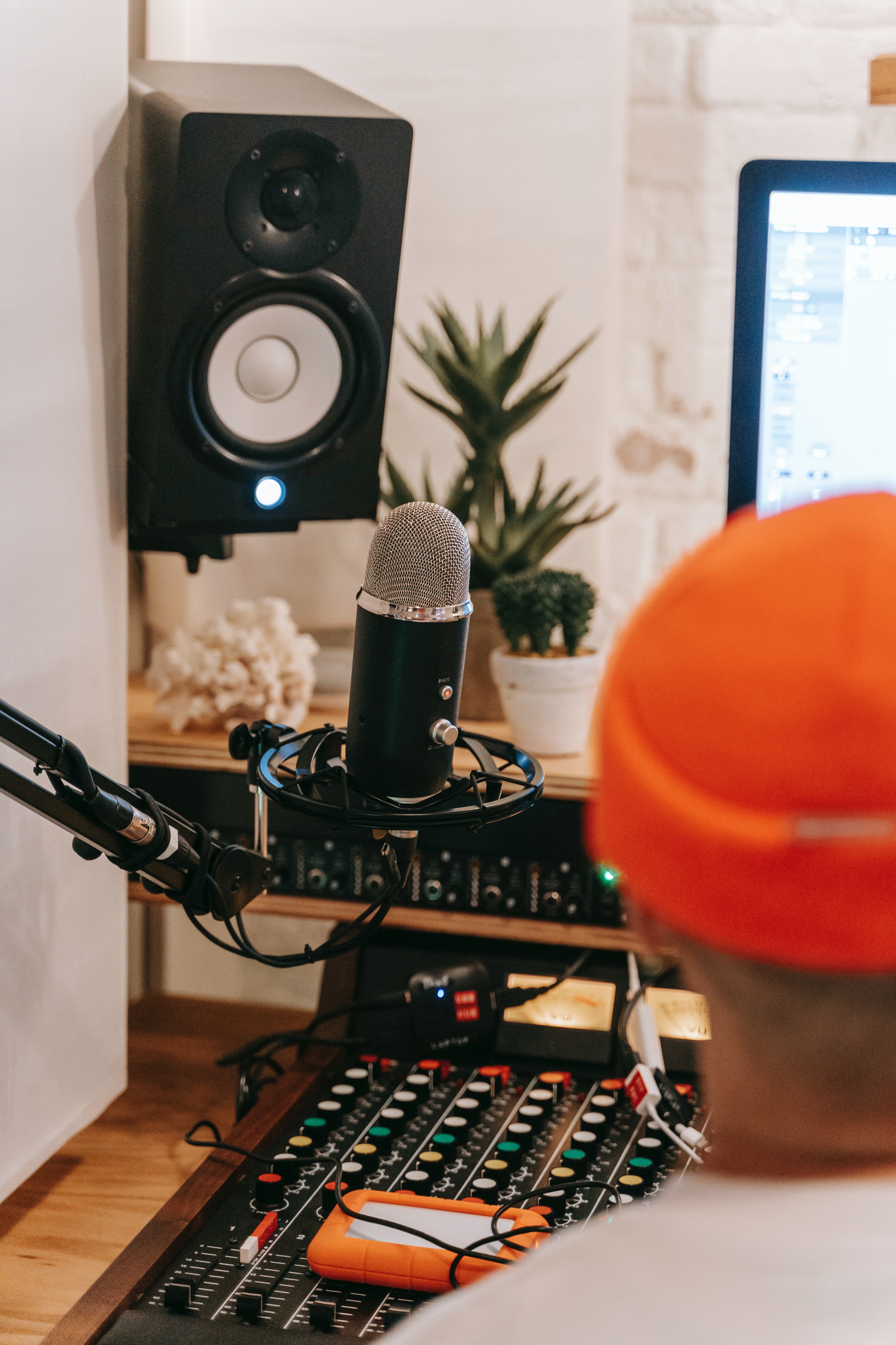 Aprender a escuchar Zaragoza a través de Paseos Sonoros Aprender a escuchar Zaragoza a través de Paseos Sonoros