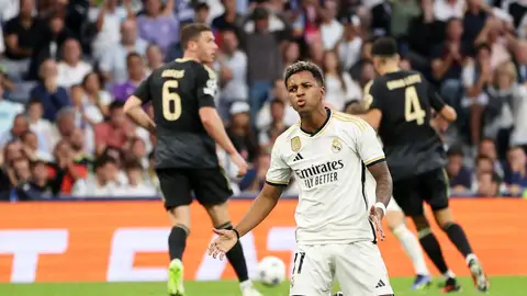 Rodrygo lamenta una ocasión fallada Rodrygo lamenta una ocasión fallada