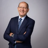 Manuel Villanueva Premio OUFF Manuel Villanueva Premio OUFF