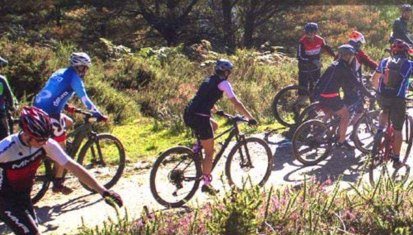 "Disfrutaremos de una gran ruta ciclista por los paisajes de Piloña" "Disfrutaremos de una gran ruta ciclista por los paisajes de Piloña"