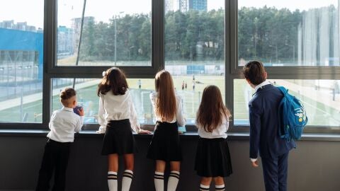 Imagen de archivo de varios ni&ntilde;os