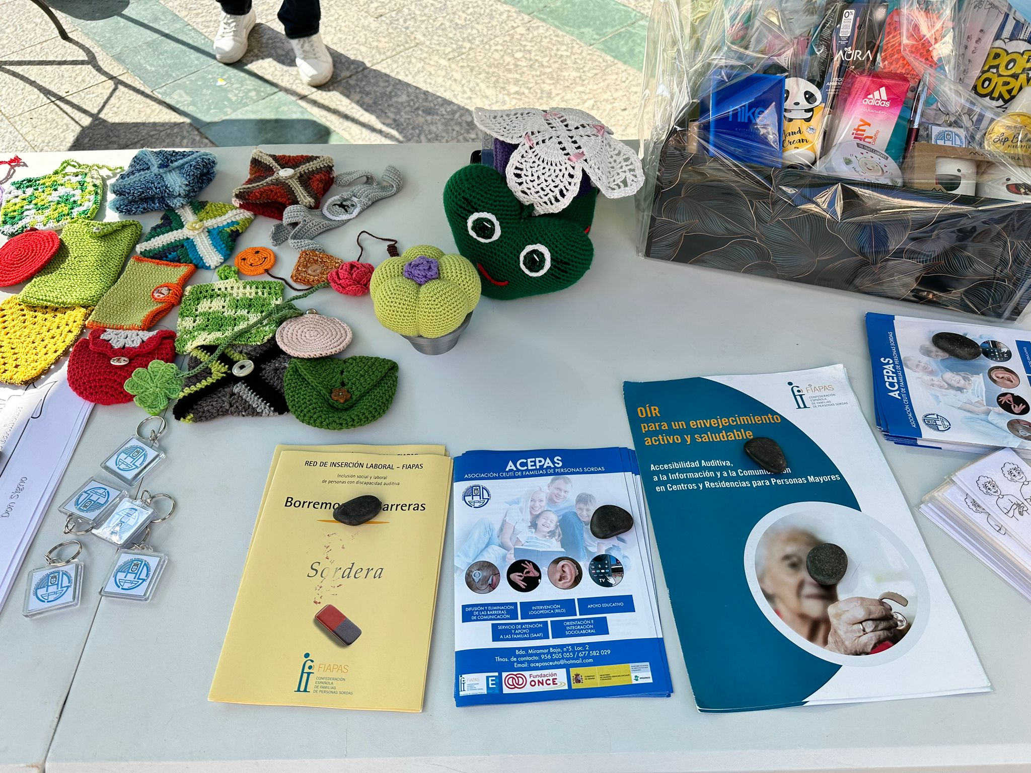 ACEPAS conmemora el Día Internacional de las Personas Sordas con un stand informativo ACEPAS conmemora el Día Internacional de las Personas Sordas con un stand informativo