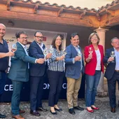 Brindis por el éxito de la V Fiesta de la Vendimia de Onda Cero y la DO La Mancha Brindis por el éxito de la V Fiesta de la Vendimia de Onda Cero y la DO La Mancha