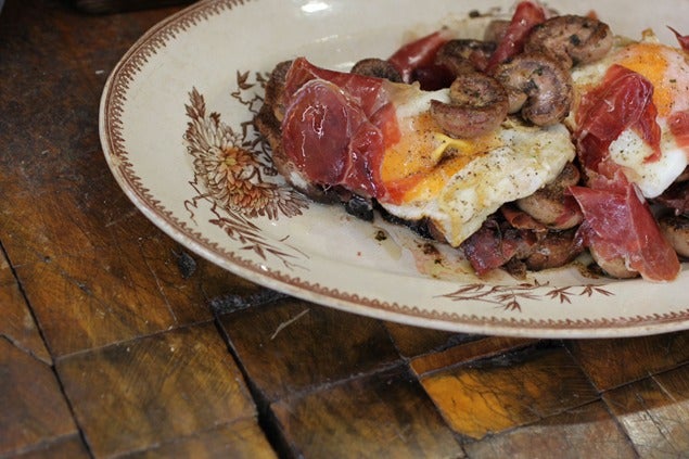 Robin Food nos cuenta los secretos de la tosta de riñones ‘Josemi’ Robin Food nos cuenta los secretos de la tosta de riñones ‘Josemi’