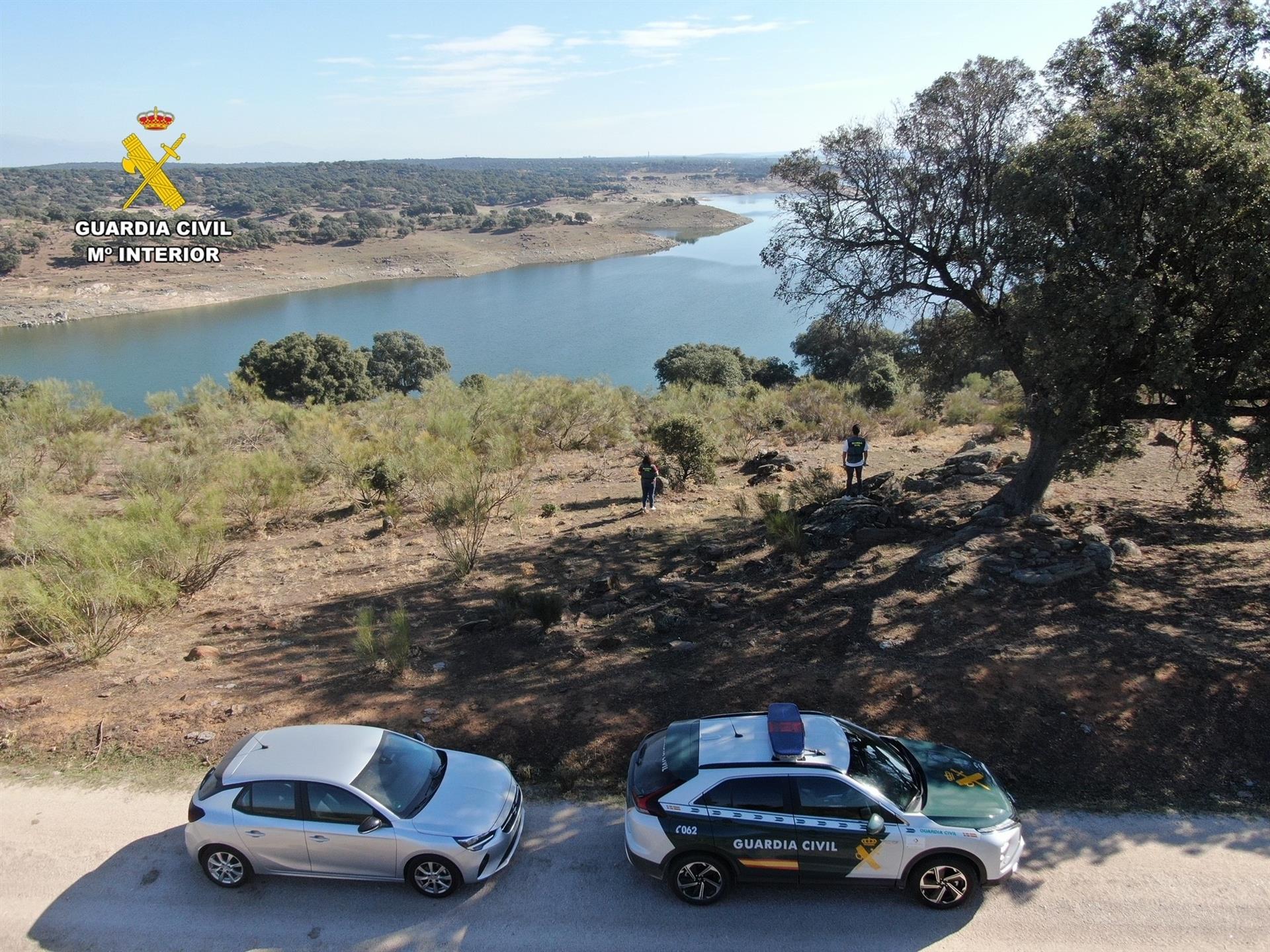 La Guardia Civil realizaba una nueva búsqueda de Rosalía Cáceres en la zona donde desapareció en mayo de 2020 La Guardia Civil realizaba una nueva búsqueda de Rosalía Cáceres en la zona donde desapareció en mayo de 2020