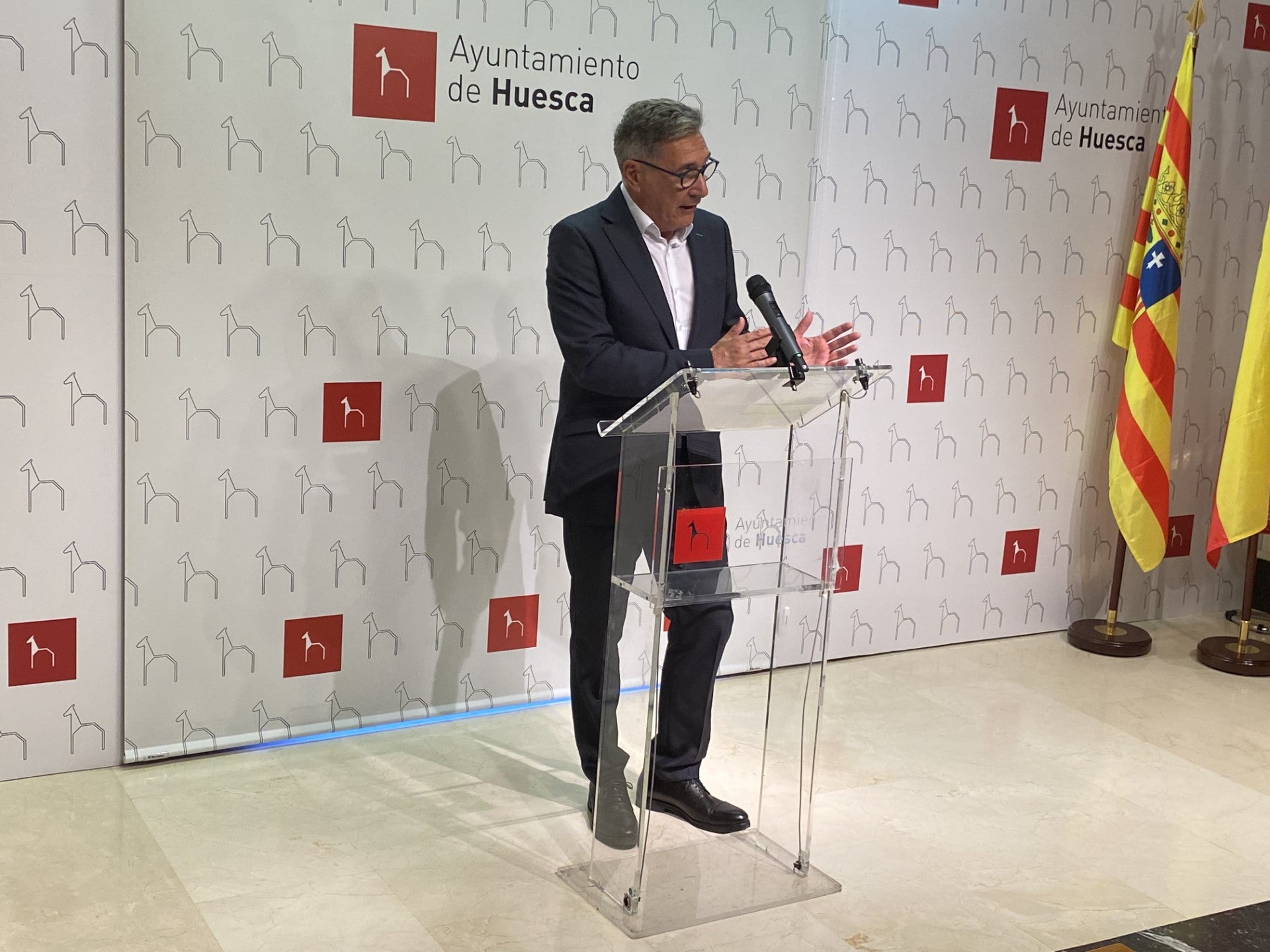 El PP propone bajadas de impuestos para dinamizar la economía local El PP propone bajadas de impuestos para dinamizar la economía local