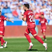 José Arnáiz celebra su gol al Alavés