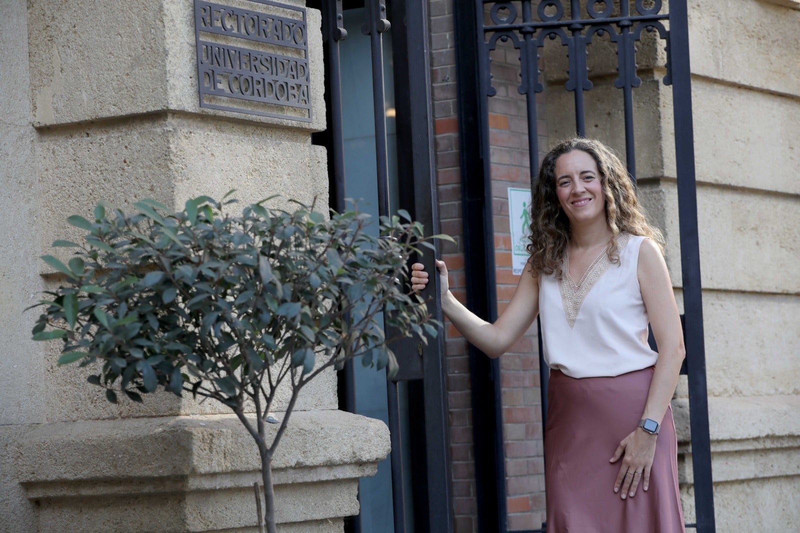 Cursos de posgrado y doctorados Cursos de posgrado y doctorados