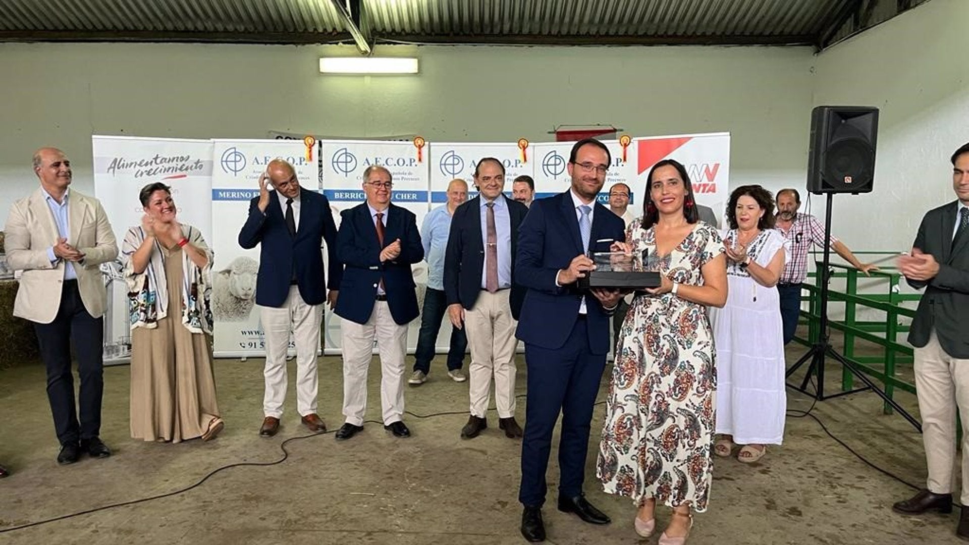 El Merino Precoz criado por la Diputación de Cáceres se hace con el Premio a la Mejor Ganadería en la Feria Internacional de Zafra El Merino Precoz criado por la Diputación de Cáceres se hace con el Premio a la Mejor Ganadería en la Feria Internacional de Zafra