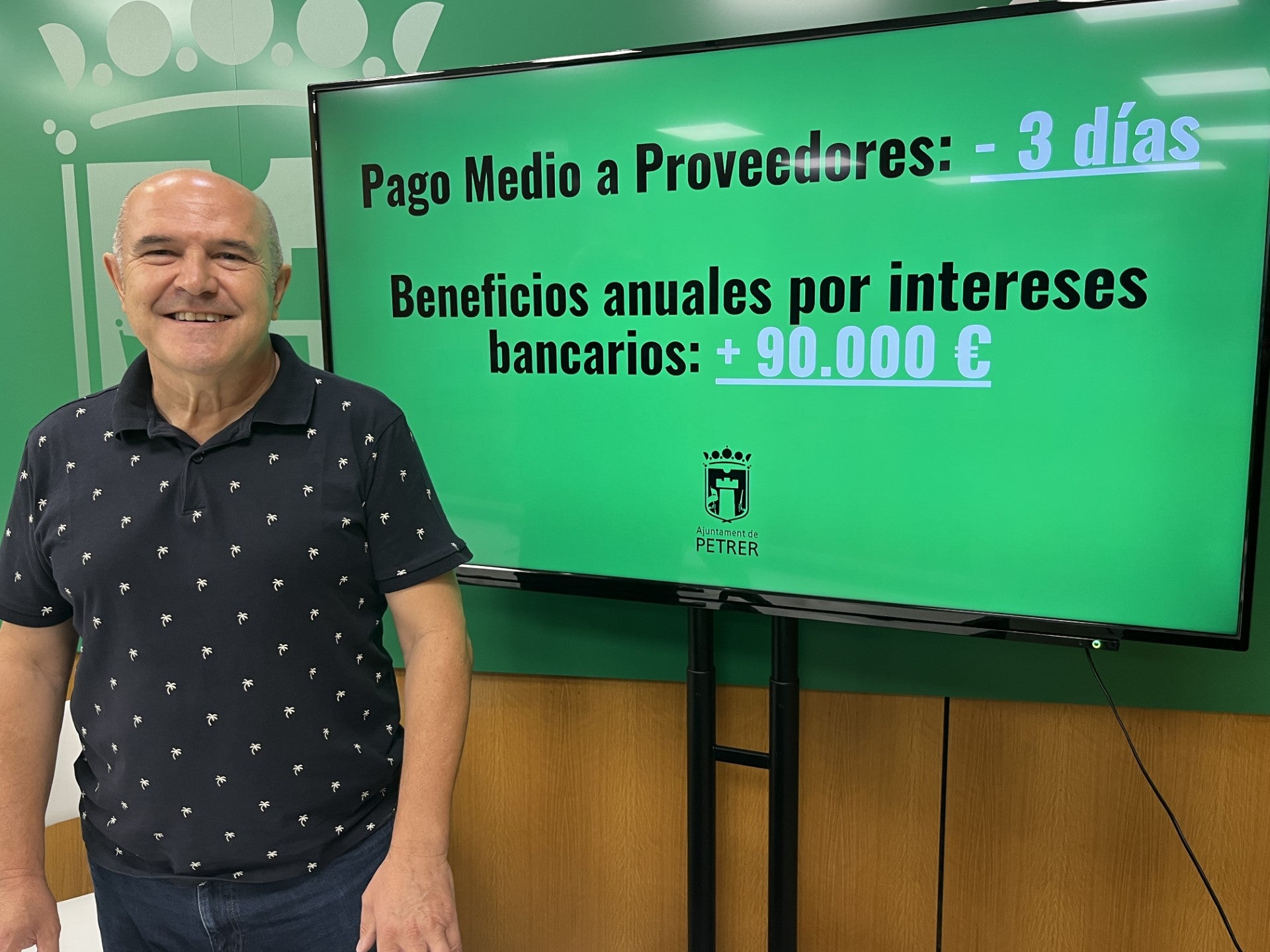 Petrer: un ayuntamiento que paga a tres días, con deuda cero y 90.000 euros al año en intereses Petrer: un ayuntamiento que paga a tres días, con deuda cero y 90.000 euros al año en intereses