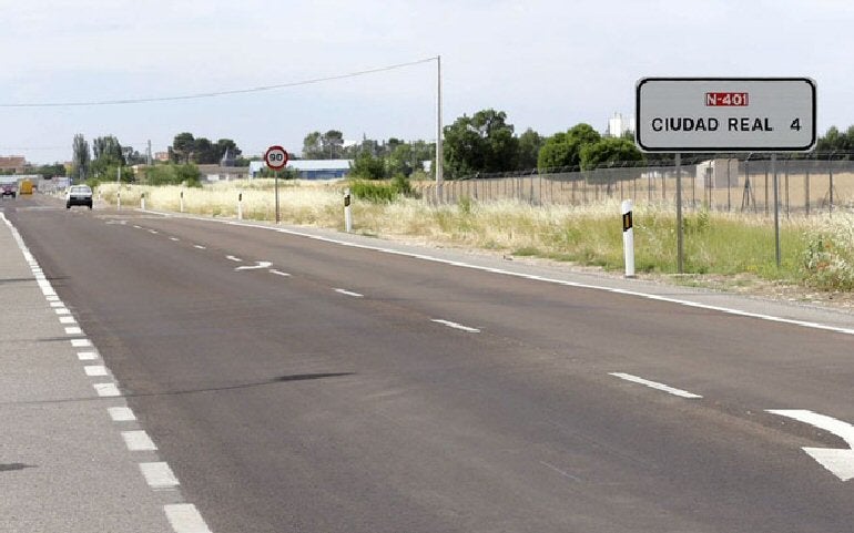 Francisco Cañizares lamenta que el Gobierno y la Junta hayan hecho desaparecer el proyecto de la autovía Toledo-Ciudad Real Francisco Cañizares lamenta que el Gobierno y la Junta hayan hecho desaparecer el proyecto de la autovía Toledo-Ciudad Real