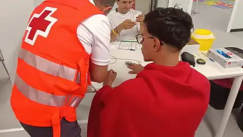 Dos pateras de migrantes interceptadas en Benidorm y Villajoyosa Dos pateras de migrantes interceptadas en Benidorm y Villajoyosa