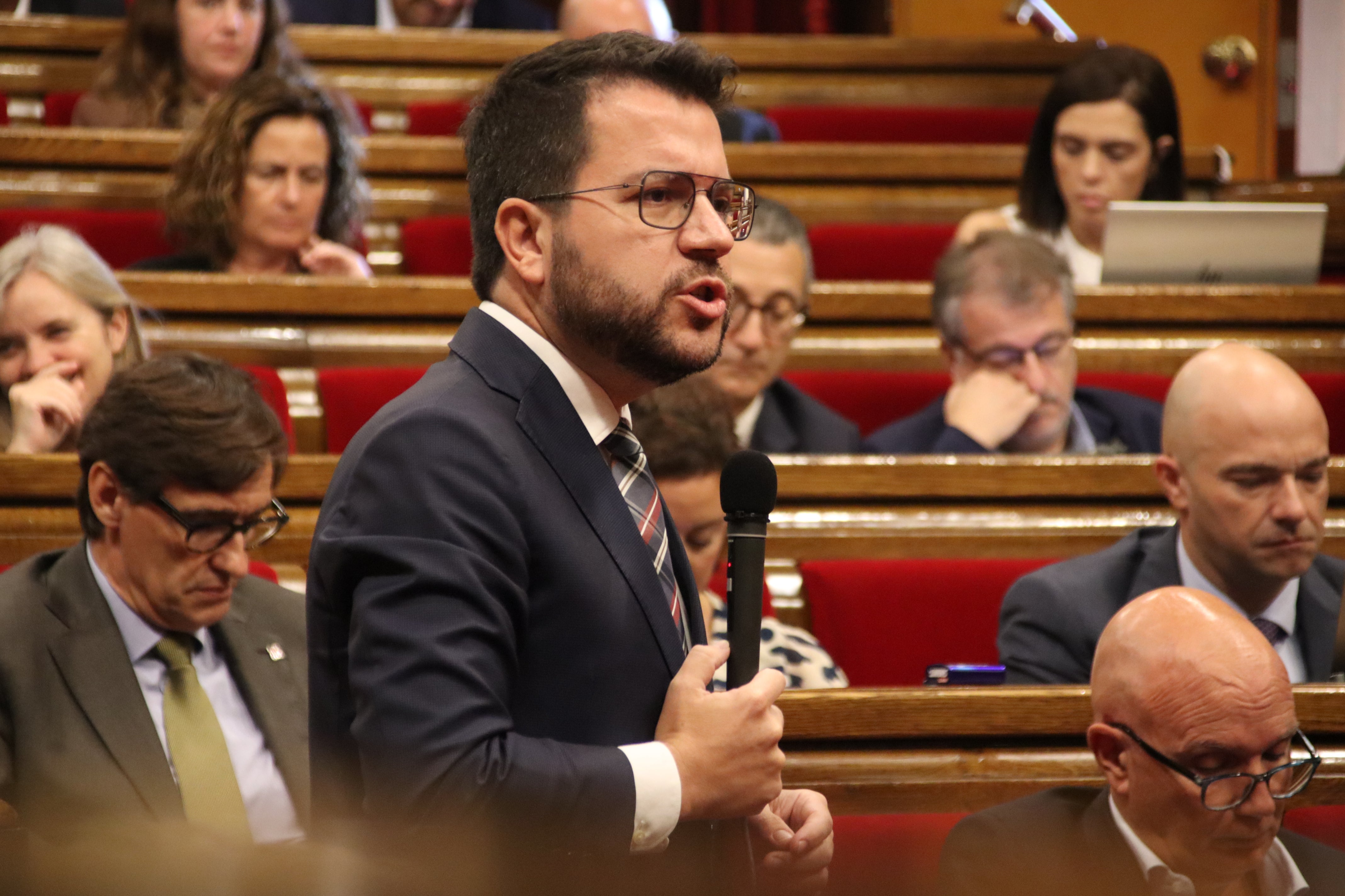 Aragonès sol·licita un ple monogràfic sobre Rodalies Aragonès sol·licita un ple monogràfic sobre Rodalies