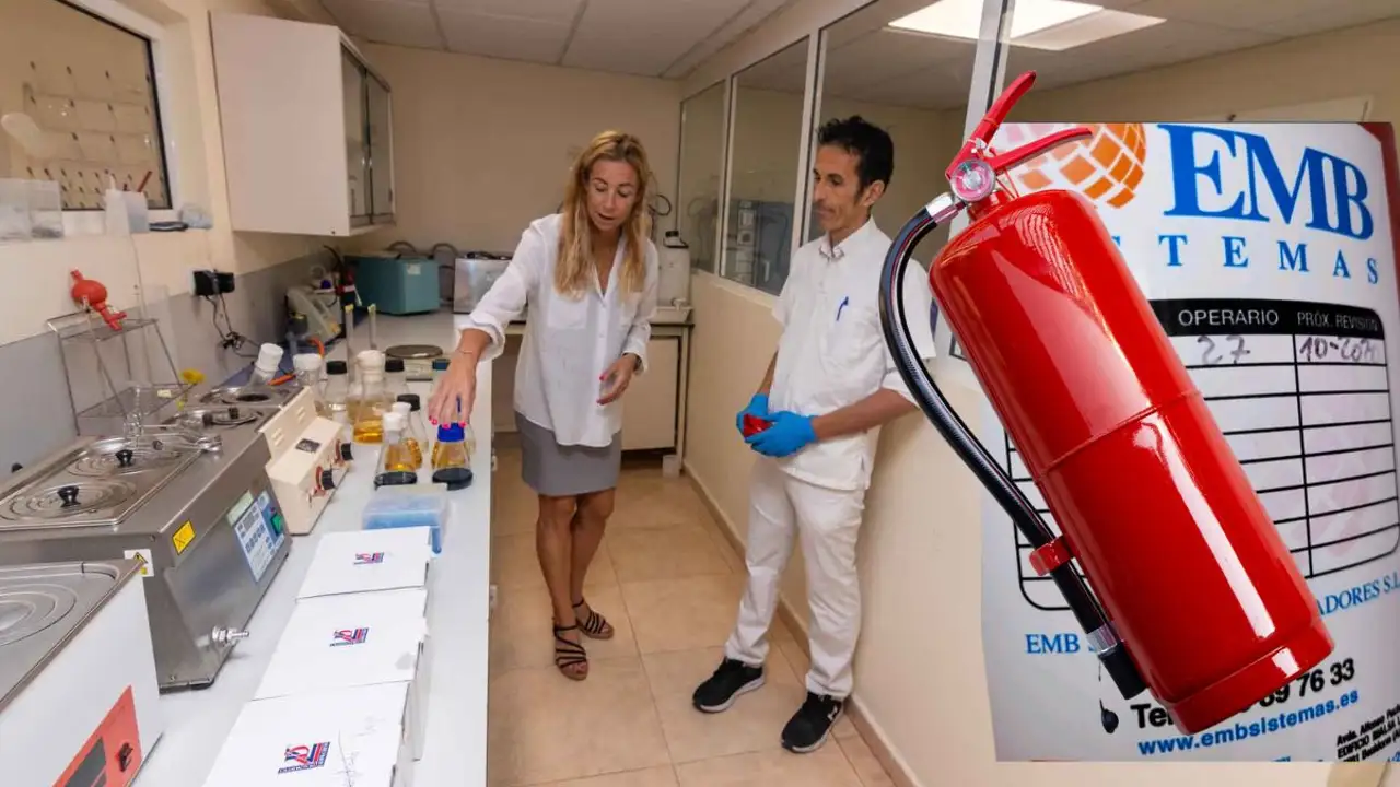 Técnicos del Ayuntamiento de Benidorm analizan los menús escolares pero olvidan las revisiones de los extintores de los colegios Técnicos del Ayuntamiento de Benidorm analizan los menús escolares pero olvidan las revisiones de los extintores de los colegios