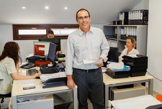 Finestrat convoca una más subvenciones para PYMES y autónomos Finestrat convoca una más subvenciones para PYMES y autónomos