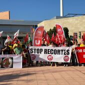Los trabajadores de GEACAM se concentran en Toledo para denunciar despidos