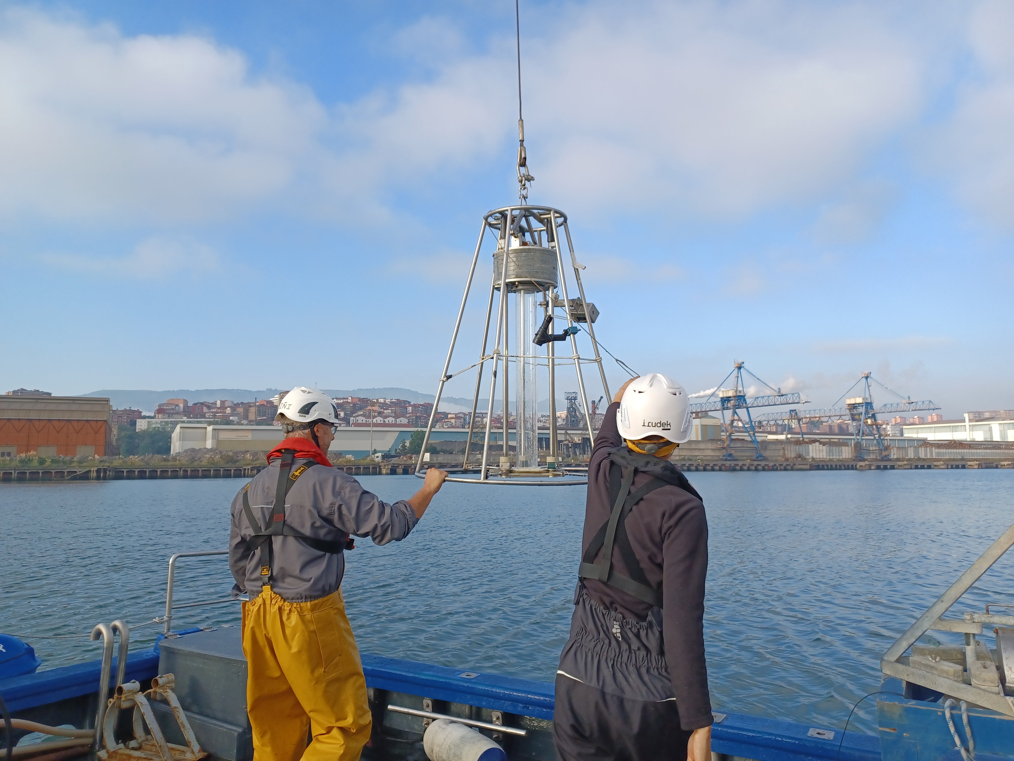 El estudio de sedimentos en la ria de Bilbao revela los cambios en el ecosistema desde la epoca industrial El estudio de sedimentos en la ria de Bilbao revela los cambios en el ecosistema desde la epoca industrial