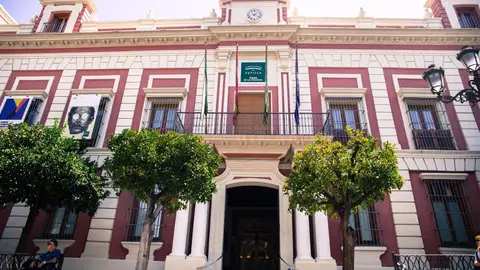 San Luis y la Casa de la Provincia abren sus puertas este viernes dentro del circuito de la Noche en Blanco San Luis y la Casa de la Provincia abren sus puertas este viernes dentro del circuito de la Noche en Blanco