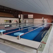 Piscina cubierta del Polideportivo Puerta de Santa María Piscina cubierta del Polideportivo Puerta de Santa María