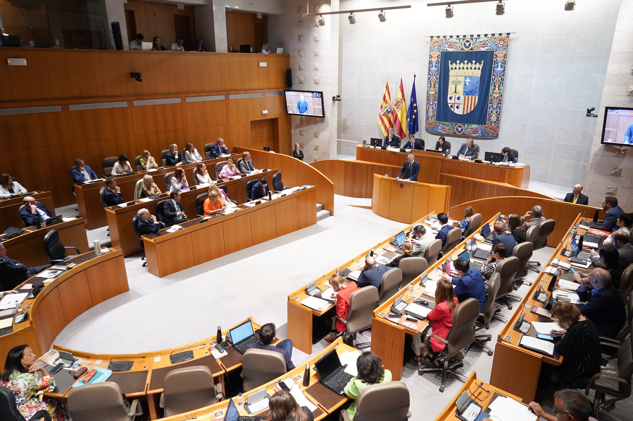 Azcón apela al consenso y la financiación de todas las administraciones para la nueva Romareda Azcón apela al consenso y la financiación de todas las administraciones para la nueva Romareda