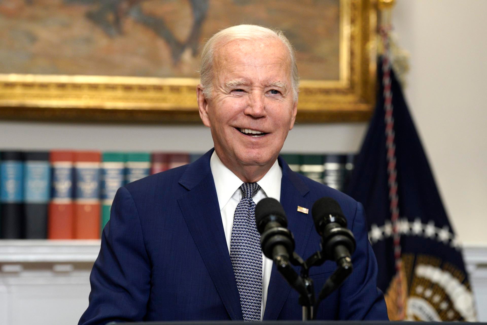La contradicción de Biden: prometió "no construir ni un solo metro de muro", pero levantará 23.000 metros más La contradicción de Biden: prometió "no construir ni un solo metro de muro", pero levantará 23.000 metros más