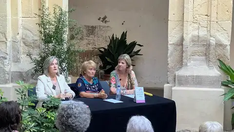 Presentación del libro 'El divorcio que nos une' Presentación del libro 'El divorcio que nos une'