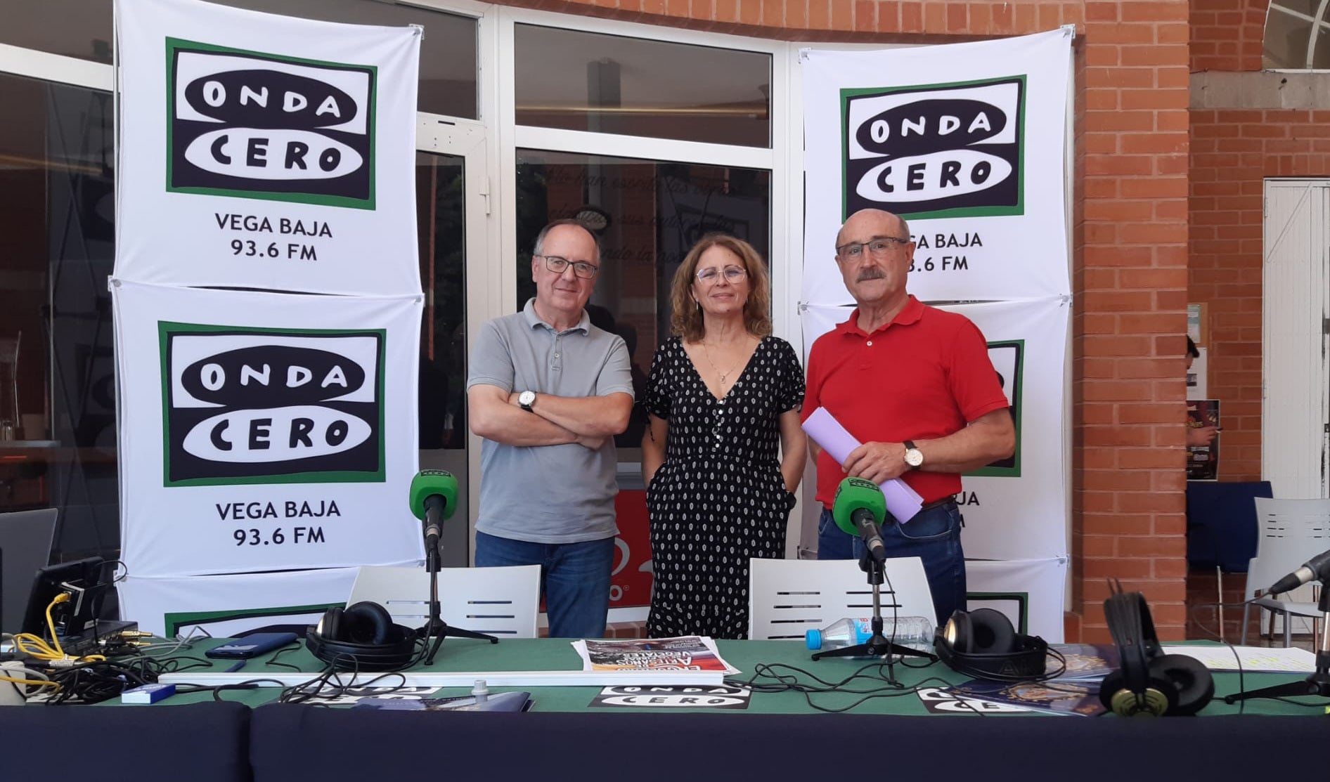 Rojales celebra la festividad de su patrona, la Virgen del Rosario. Lo contamos en "Mas de uno Vega Baja" Rojales celebra la festividad de su patrona, la Virgen del Rosario. Lo contamos en "Mas de uno Vega Baja"