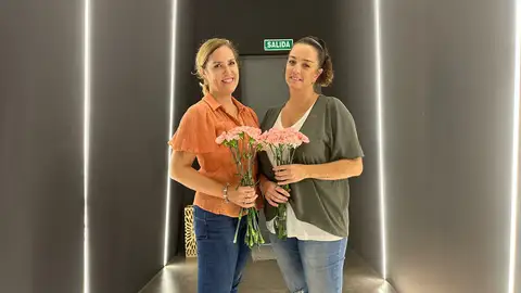 Estefanía Lara y Lola Cuadra, de la Escuela de Danza LSMS Estefanía Lara y Lola Cuadra, de la Escuela de Danza LSMS