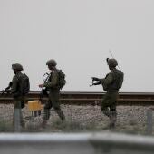 Una patrulla de soldados israelíes en la frontera de Gaza