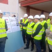 Page, Fernández Sanz y Manuel Serrano, revisando las obras del centro de salud Zona 3 de Albacete