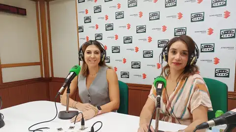 Nutrición y Psicología contra la ansiedad Gema Bajo Cabezas, Psicóloga y María del Carmen Mohíno, Nutrición y Dietética