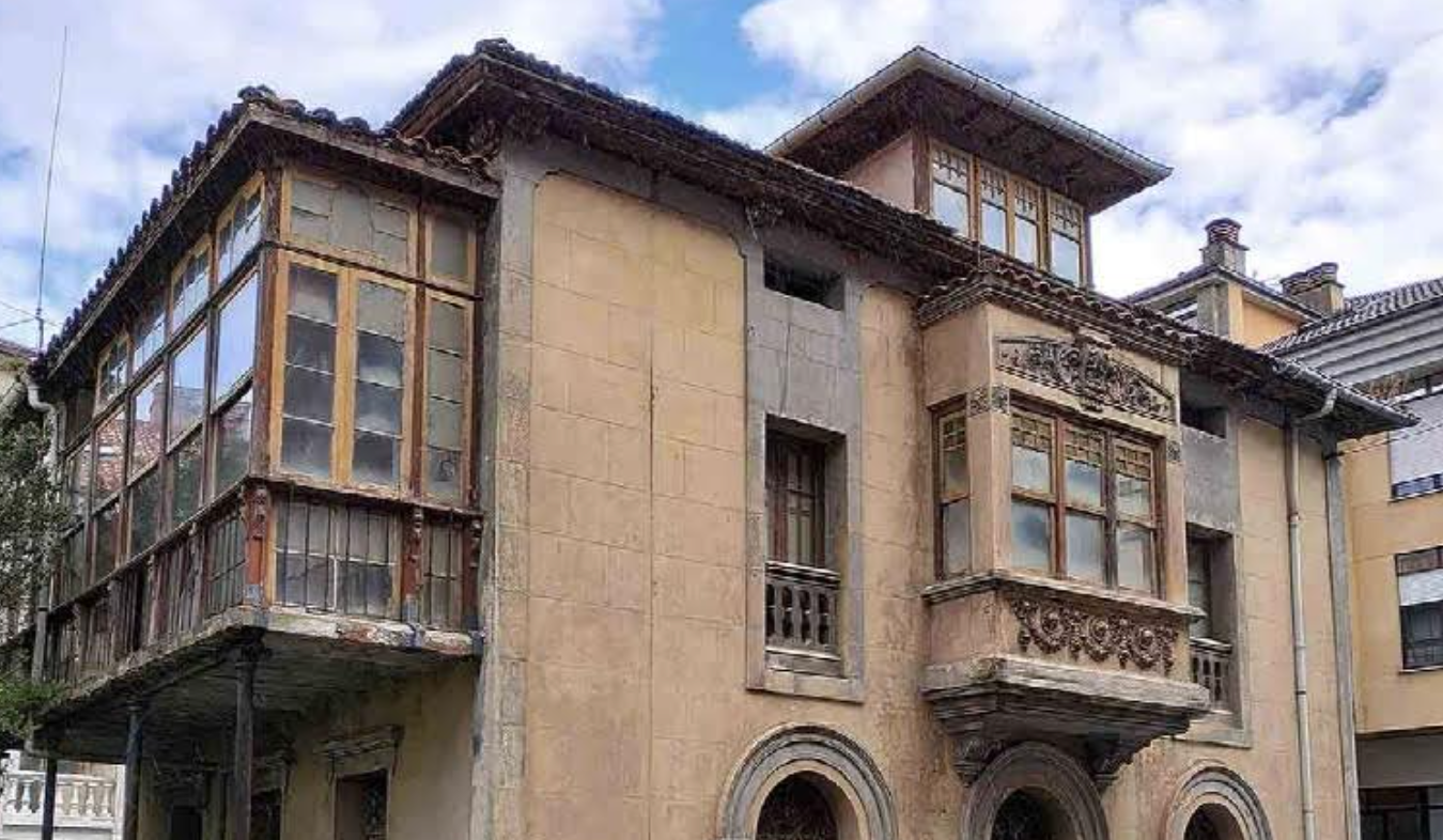 El Ayuntamiento de Llanes saca a licitación en 250.000 euros las obras de rehabilitación de la casa de Gracia Noriega El Ayuntamiento de Llanes saca a licitación en 250.000 euros las obras de rehabilitación de la casa de Gracia Noriega