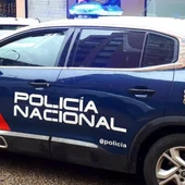 Vehículo de la Policía Nacional Vehículo de la Policía Nacional