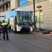 Al menos cuatro fallecidos al ser arrollados por un autobús que perdió el control en Cádiz