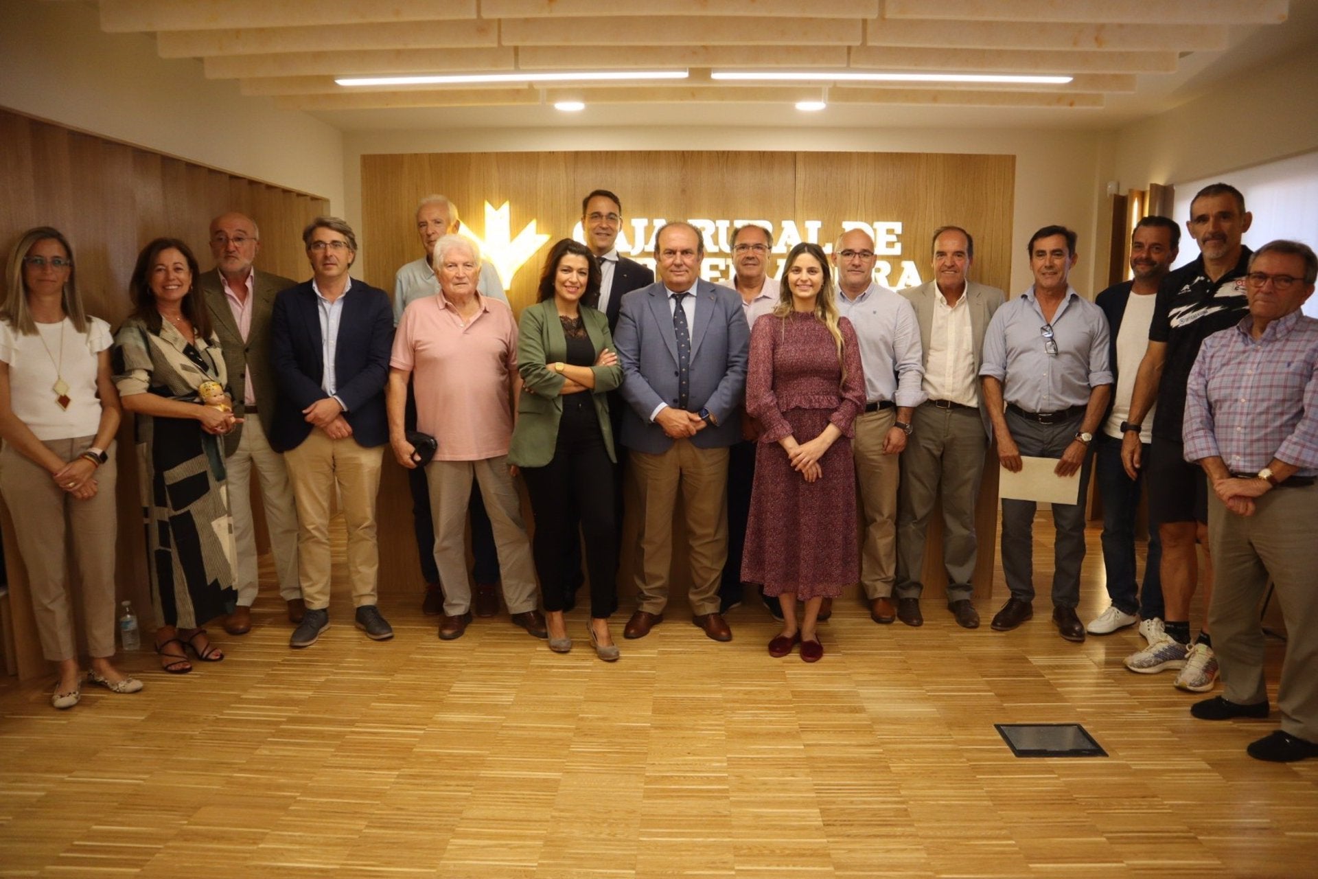 Caja Rural de Extremadura revalida sus convenios de colaboración con nueve entidades deportivas extremeñas Caja Rural de Extremadura revalida sus convenios de colaboración con nueve entidades deportivas extremeñas