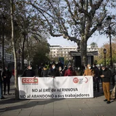 La empresa aeronáutica Aernnova anuncia el cierre de su fábrica de Sevilla La empresa aeronáutica Aernnova anuncia el cierre de su fábrica de Sevilla