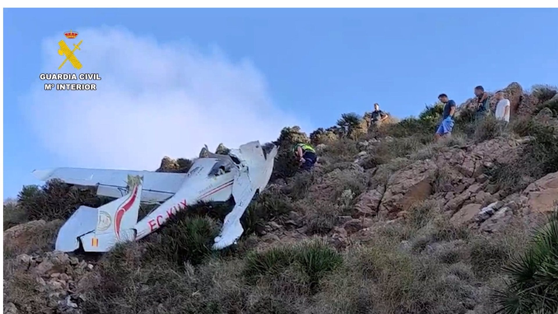 Dos fallecidos tras estrellarse una avioneta en Cabo de Gata Dos fallecidos tras estrellarse una avioneta en Cabo de Gata