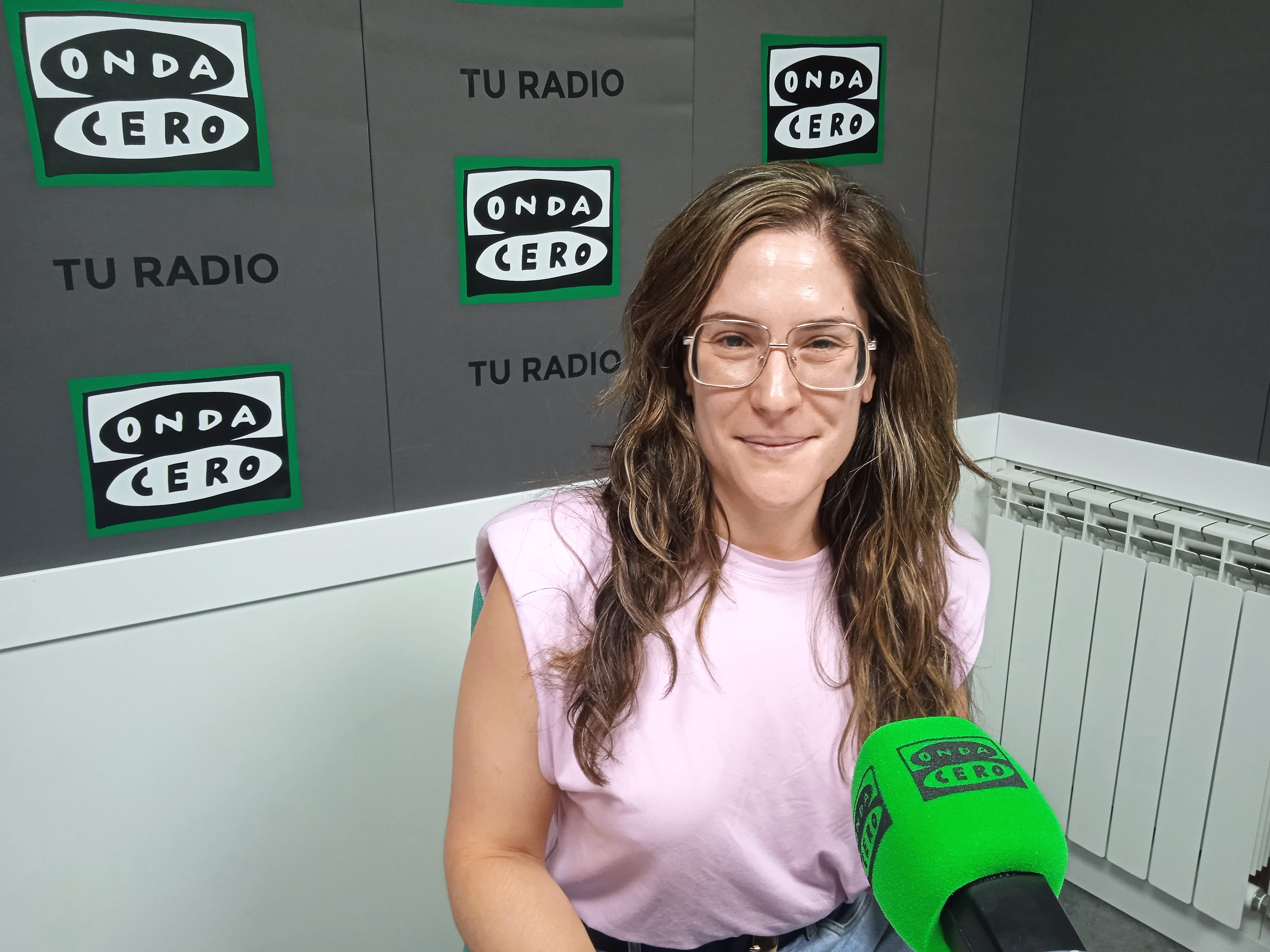 Patricia Pérez en la Cadena de turolenses Patricia Pérez en la Cadena de turolenses