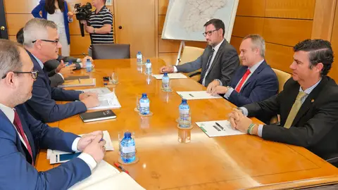 La línea de alta velocidad entre Plasencia y Badajoz estará electrificada en el mes de noviembre Junta Extremadura