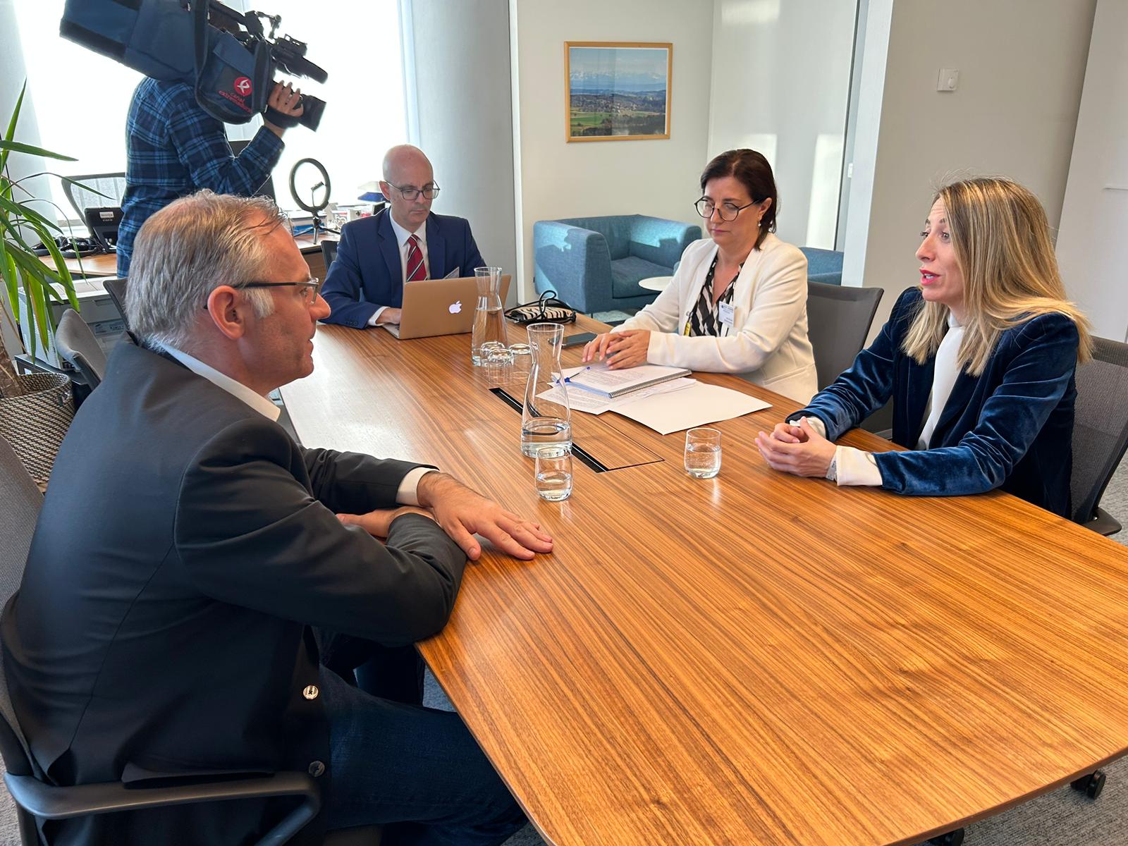 Satisfacción en la presidenta de la Junta de Extremadura, María Guardiola, que ha puesto fin a su primer viaje oficial en Bruselas Satisfacción en la presidenta de la Junta de Extremadura, María Guardiola, que ha puesto fin a su primer viaje oficial en Bruselas
