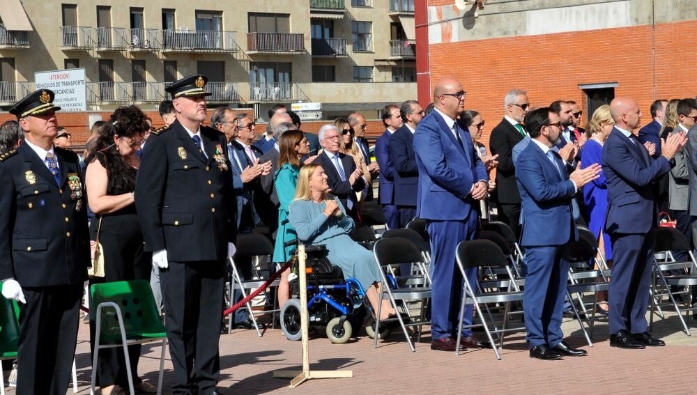 Presencia de autoridades y representantes de entidades