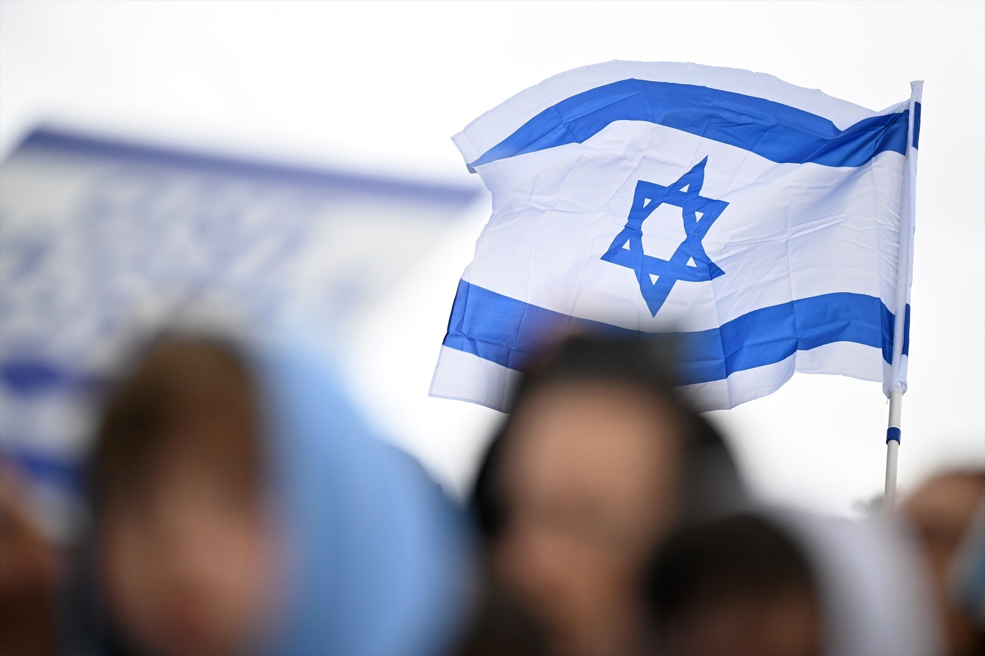 Un diplomático de la Embajada de Israel en Pekín, hospitalizado tras sufrir un ataque en plena calle Un diplomático de la Embajada de Israel en Pekín, hospitalizado tras sufrir un ataque en plena calle