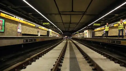 Via del metro de Barcelona Via del metro de Barcelona