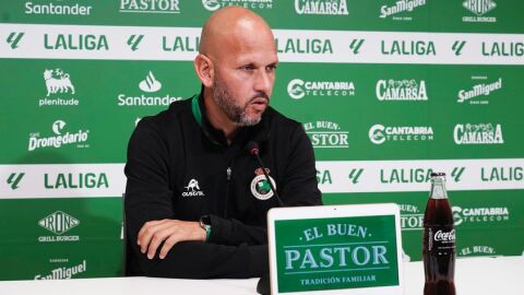 Jos&eacute; Alberto L&oacute;pez entrenador Racing Santander